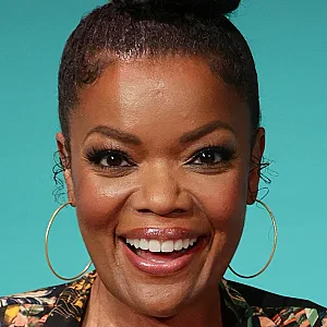 Yvette Nicole Brown