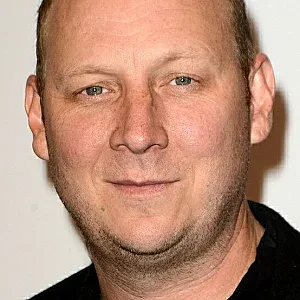 Dan Bakkedahl