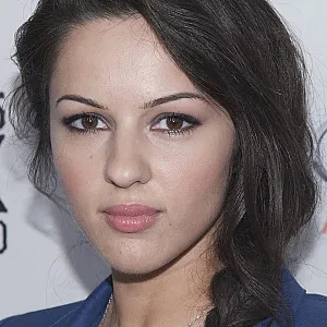 Annet Mahendru