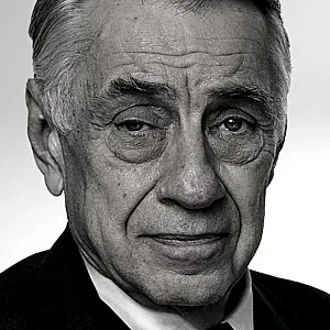 Philip Baker Hall