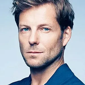 Jamie Bamber