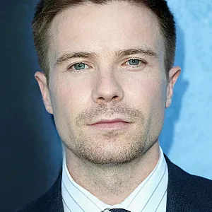 Joe Dempsie