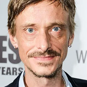 Mackenzie Crook