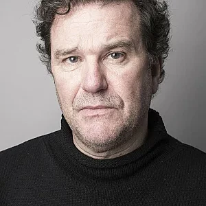 Douglas Hodge