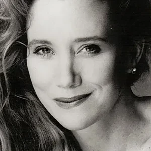 Sally Kirkland