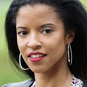 Renée Elise Goldsberry