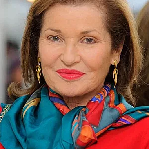 Stephanie Beacham