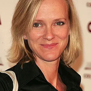 Hermione Norris