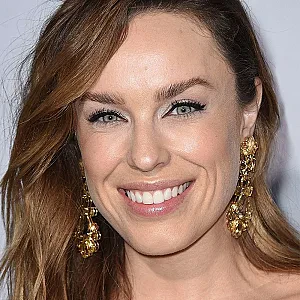 Jessica McNamee