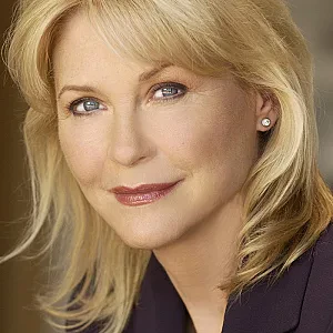 Dee Wallace