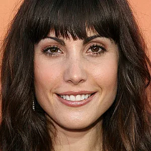 Carly Pope