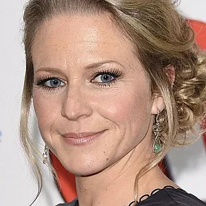 Kellie Bright